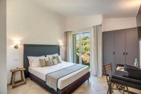 Cala Sinzias Resort - 5
