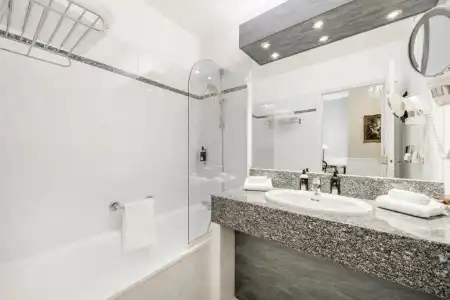 Hôtel de la Poste - 51