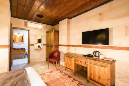 Sapphire Stone House - 48
