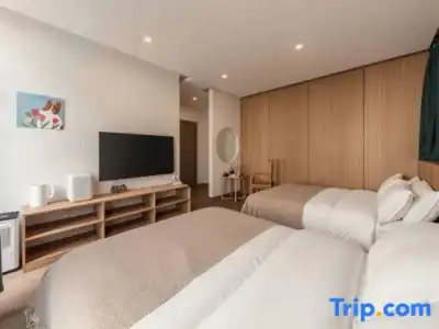 Mercure Chartres Est - 89