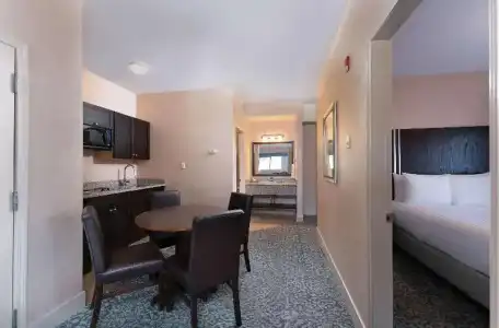 Prestige Cranbrook, BW Premier Collection - 113
