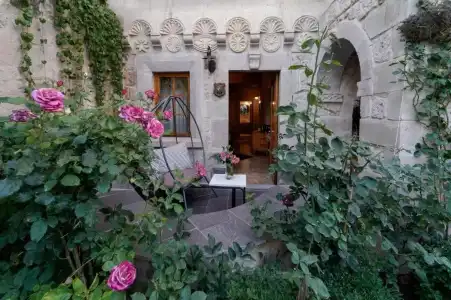Cratus Stone Palace - 48