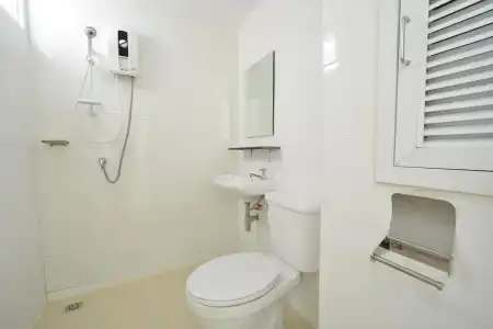 42 Place Service Apartment - 6