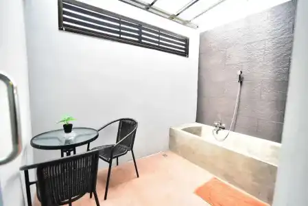 Love Box Resort - 27