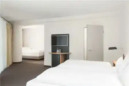 NH Düsseldorf City - 3