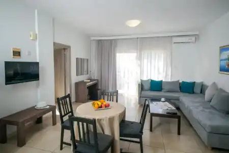 Crystallo Apartments - 5