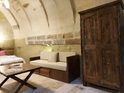 Armesos Cave - 167