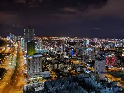 Altara Suites Da Nang - 21