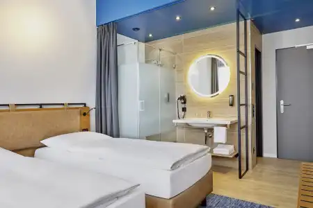 H2 Düsseldorf Seestern - 2