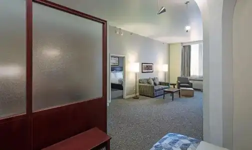 Le Square Phillips And Suites - 37