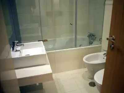 Lisbon Style Guesthouse - 6