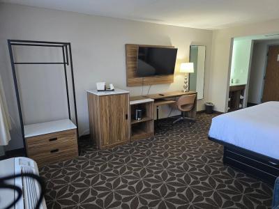 Wyndham Garden Williamsburg Busch Gardens Area - 31