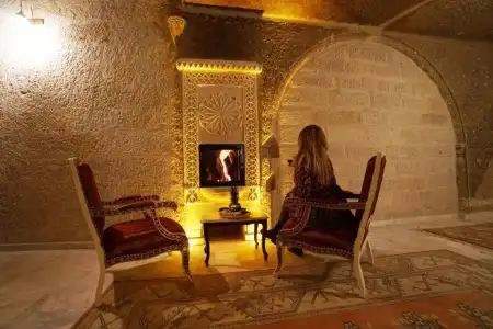 Roma Cave Suite - 53