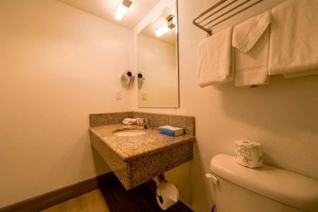 Newport Inn By OYO - Hwy 101 - 30