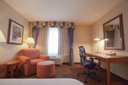 Hilton Garden Inn Albuquerque / Journal Center - 40