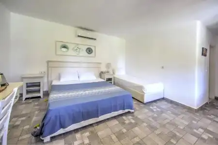 Kefi Beach and Suites - 77