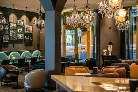 Motel One Berlin Ku'Damm - 29
