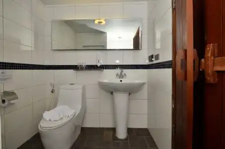 Lap Roi Karon Beachfront - 61