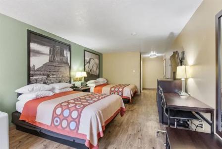 Super 8 by Wyndham St. George UT - 43
