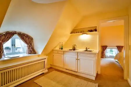 & Restaurant Jörg Müller - 0