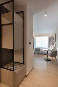 The Residences - 96