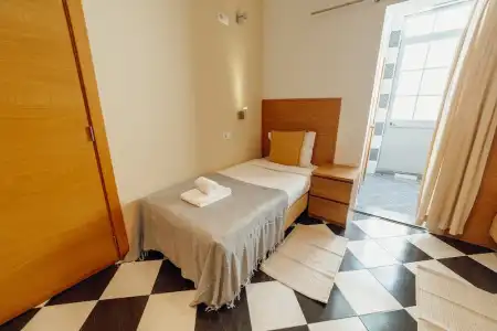 DownTown Guest House - 33