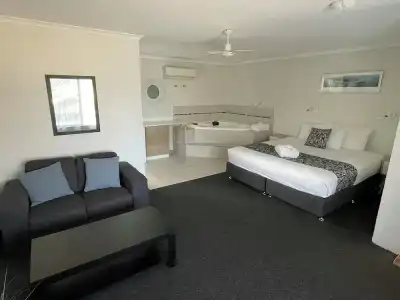 Coastal Bay Motel Coffs Harbour - 48