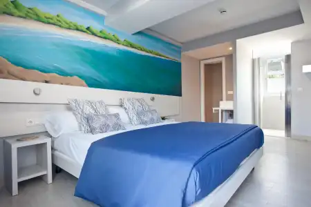 Ryans La Marina - 3