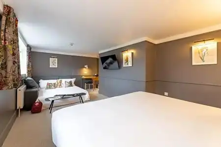 The Goodenough London - 72
