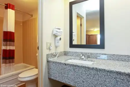 Red Roof Inn Michigan City - 17