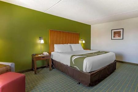 Mainstay Suites Lexington - 29