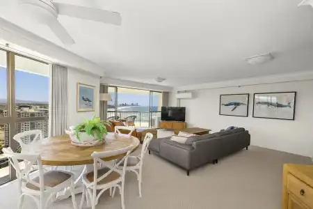 Gemini Court Holiday Apartments - 212