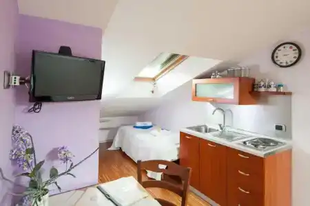 Aurelia Garden Gold Bed & Breakfast - 62