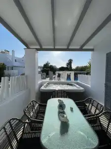 Zoumis Residence - 217