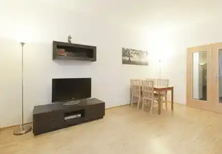 DownTown Suites Kodanská - 5