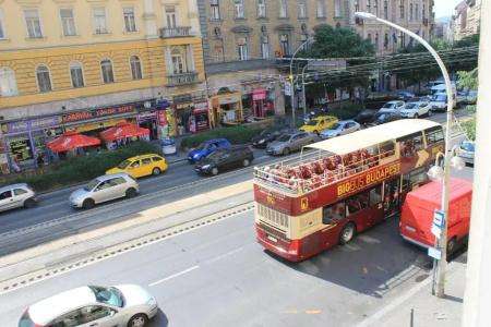 Omega Guesthouse Budapest - 14