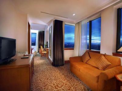 Menara Peninsula - 105