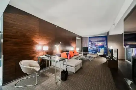 Beautiful Palms Place Suite - 414
