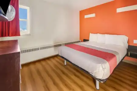 Motel 6 Lethbridge, AB - 62