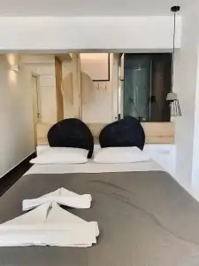 Alidian Bay Suites Leros - 18