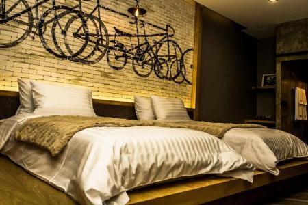 Wheeler Bed & Bike - 26
