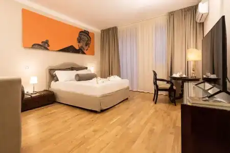 Divisi Suites & SPA - 120