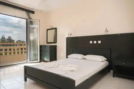 Sunset Studios And Apartments by Estia - 52