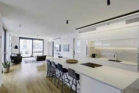 Renoma - 5