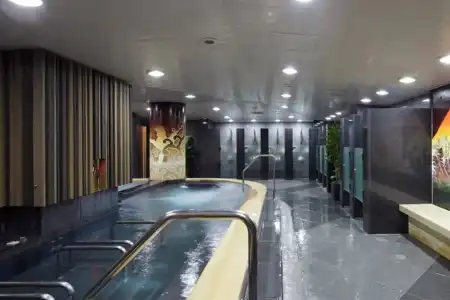 Centurion Grand Akasaka - 13