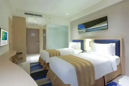 Holiday Inn Express Jakarta International Expo, An Ihg - 3