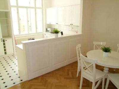 Charles Bridge Premium Apartments - 39