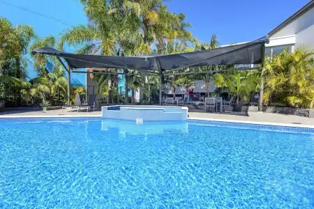 Palm Court Motor Inn - 42