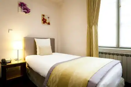 Le Phénix Hôtel - 2