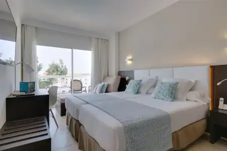 Ilunion Palmanova Mallorca - 54